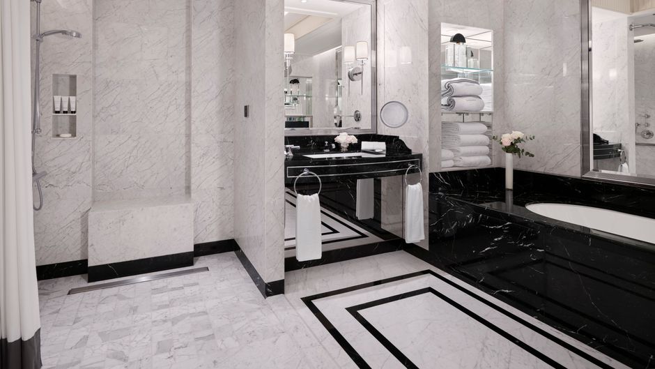 The Peninsula Paris Room
