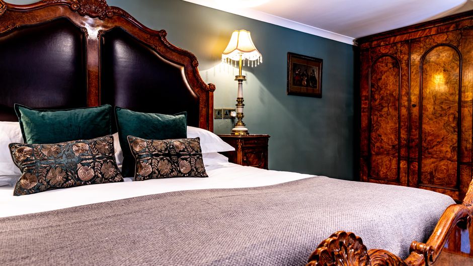 Melville Castle Room