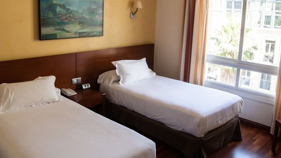 Hotel America Vigo Room