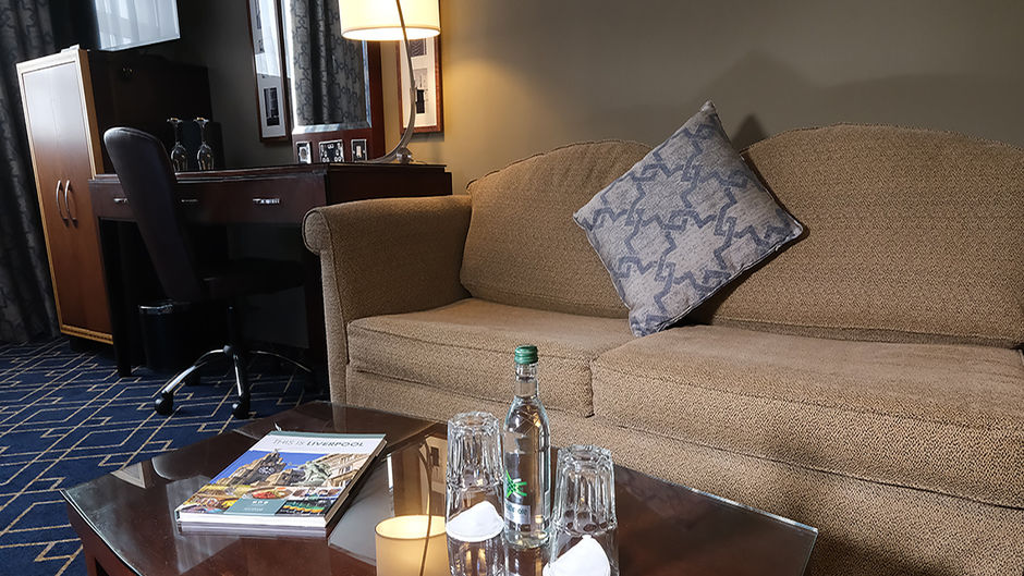 Crowne Plaza Hotel - John Lennon Airport Room