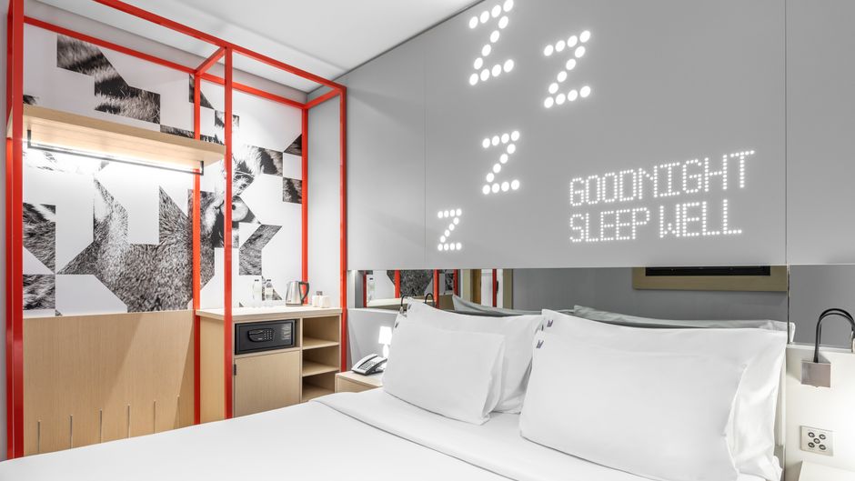 Studio M Arabian Plaza Room
