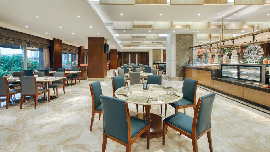 Crowne Plaza Nanchang Riverside Restaurant