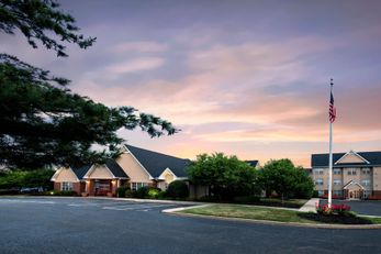 Residence Inn by Marriott Airport