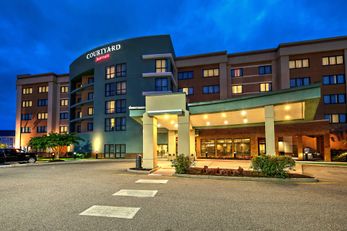 Courtyard Marriott Newport News Airport