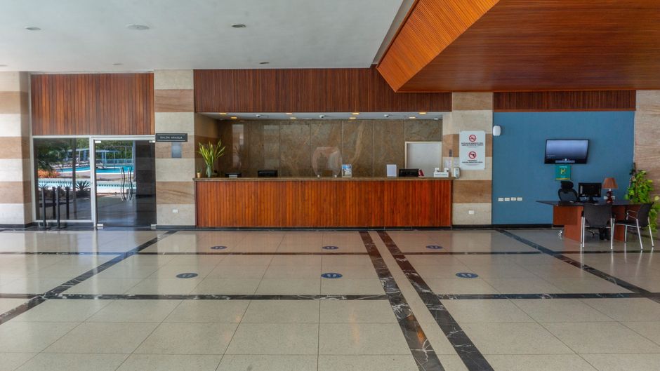 Marriott Maracay Golf Resort Lobby