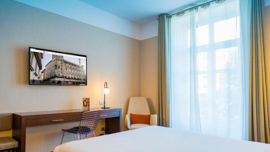 Hotel Compostela Room
