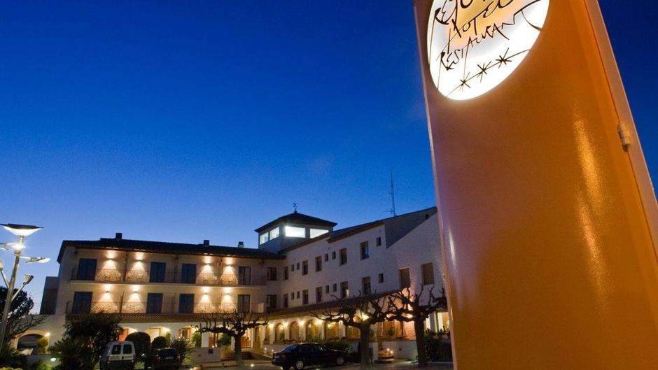 Hotel Bon Retorn Exterior