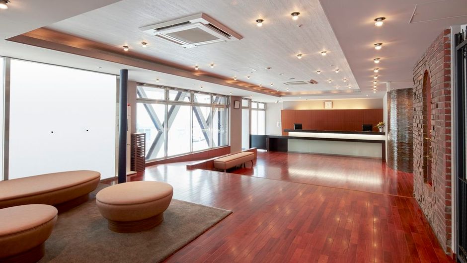 Hotel Mystays Yokohama Lobby