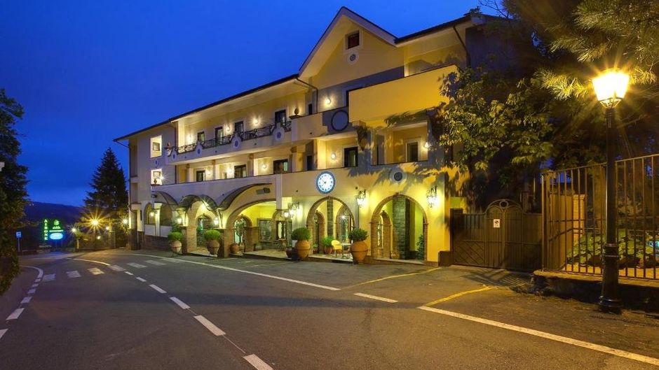 Hotel Airone Exterior