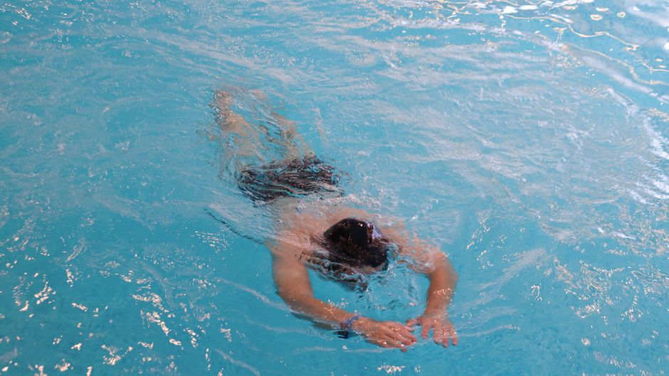 Holiday Inn Fuyang Pool