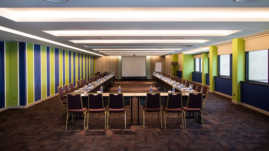 Holiday Inn Express City Center Meeting