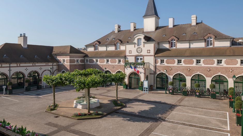 Marriott's Village d'ile-de-France Exterior