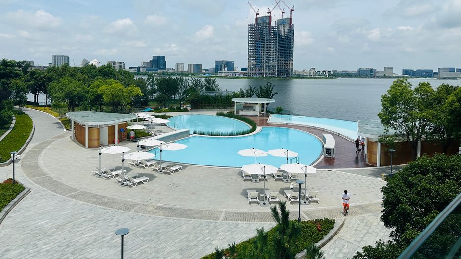 InterContinental Hotel Harbour City Pool
