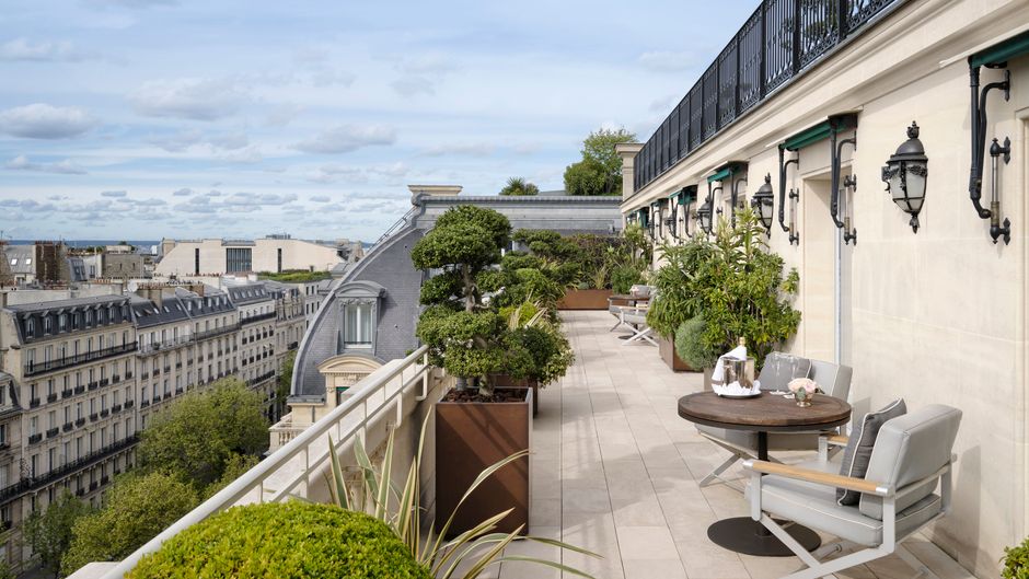 The Peninsula Paris Room
