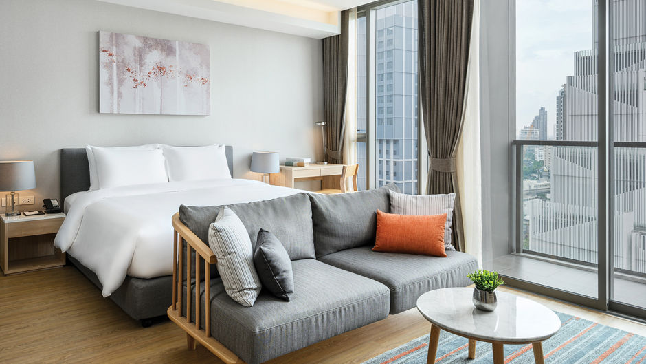 Oakwood Suites Bangkok Room
