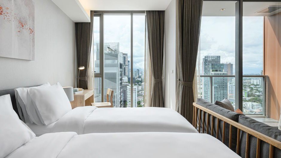 Oakwood Suites Bangkok Room