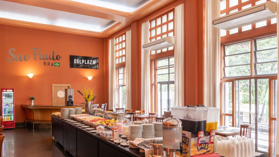 DELPLAZA Excelsior Sao Paulo - By Monreale Restaurant