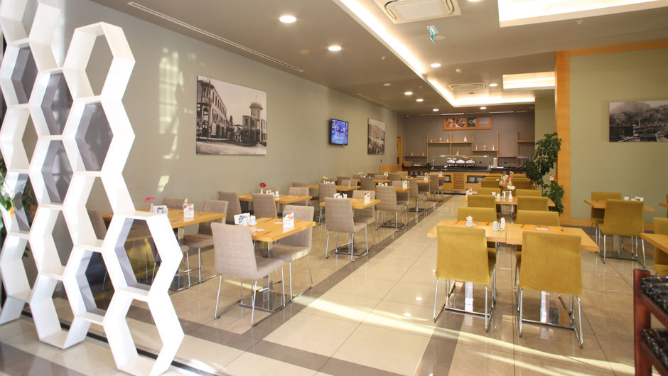 Holiday Inn Express Manisa West Restaurant