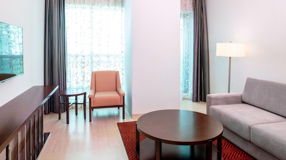Four Points by Sheraton Sharjah Room