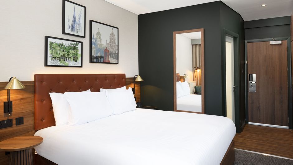 Four Points by Sheraton Edinburgh Room