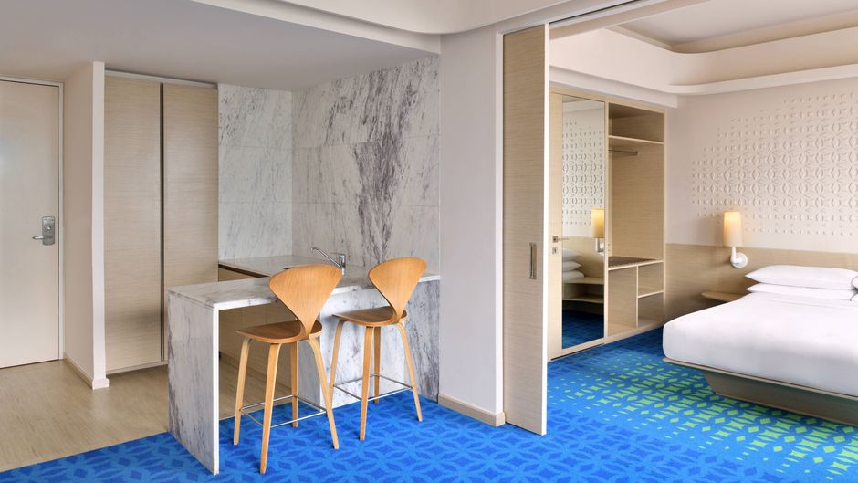 Fairfield by Marriott Hyderabad Gachibow Suite