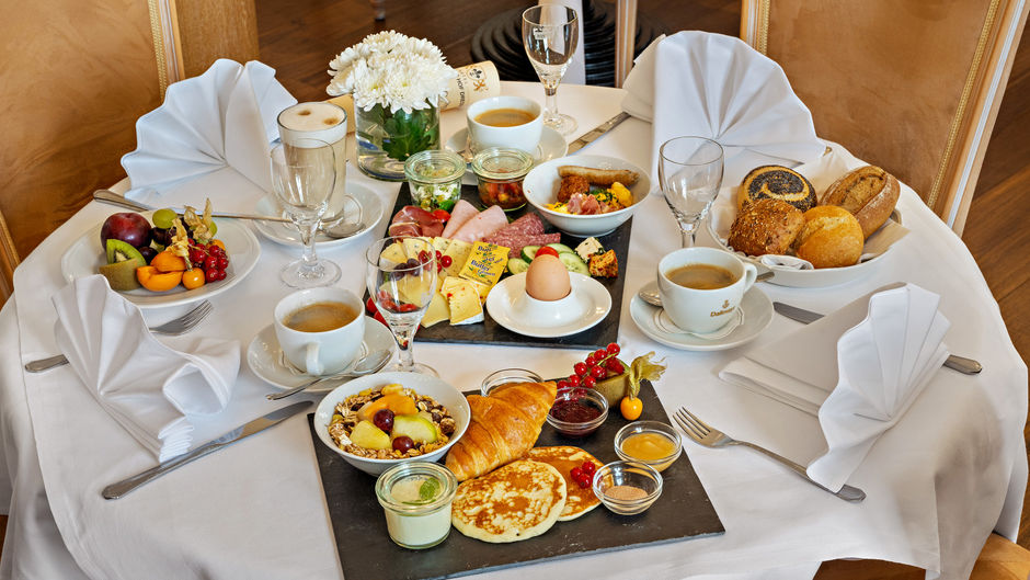 Hotel Bayerischer Hof Dresden Restaurant