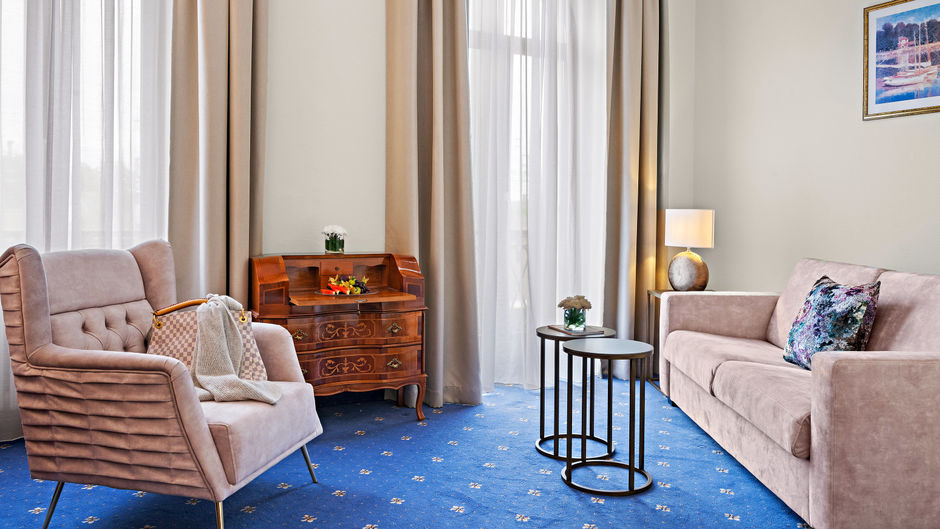 Hotel Bayerischer Hof Dresden Suite