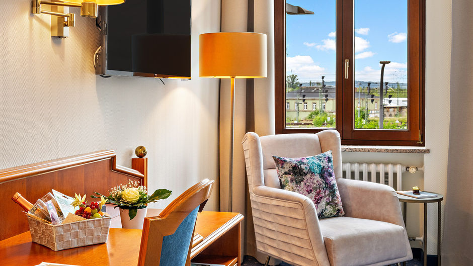Hotel Bayerischer Hof Dresden Room