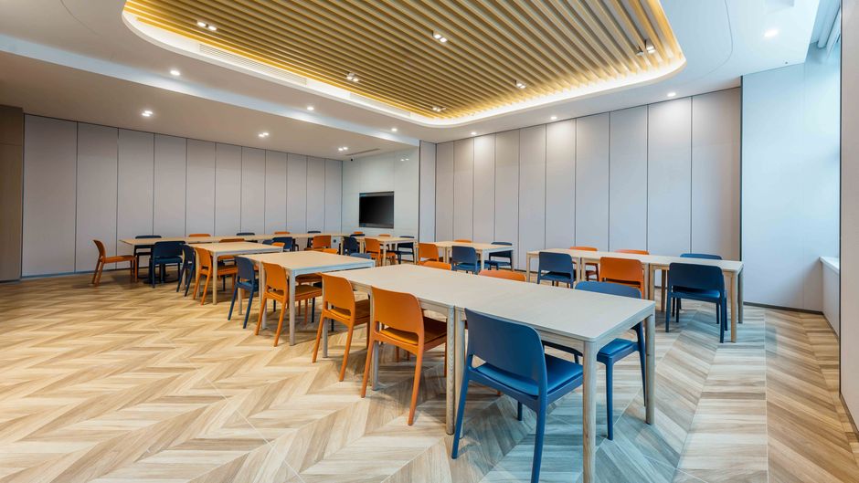 Holiday Inn Jiangmen East Station Meeting