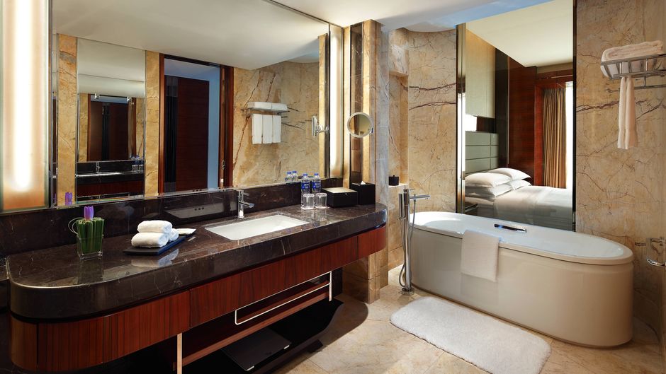 Sheraton Hefei Xinzhan Hotel Room