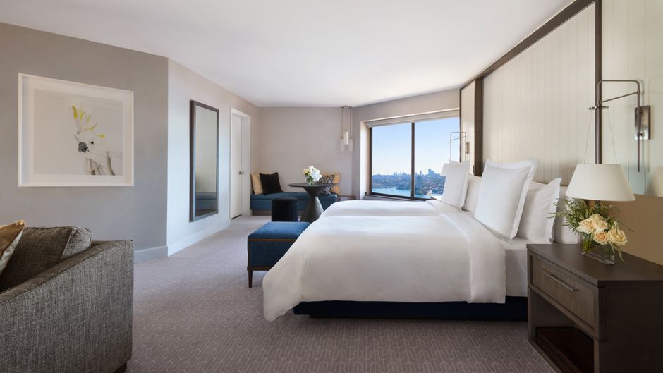 Four Seasons Hotel Sydney Exterior