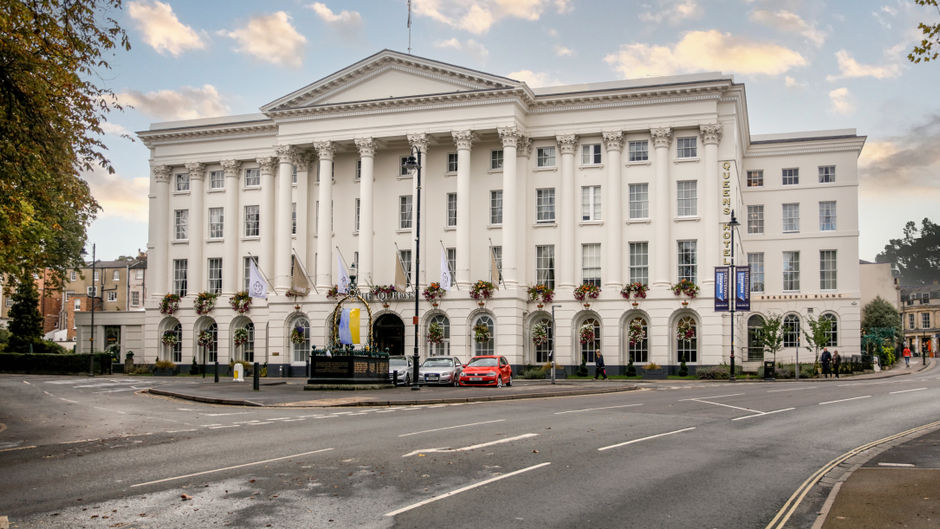 Queen's Hotel Cheltenham Exterior