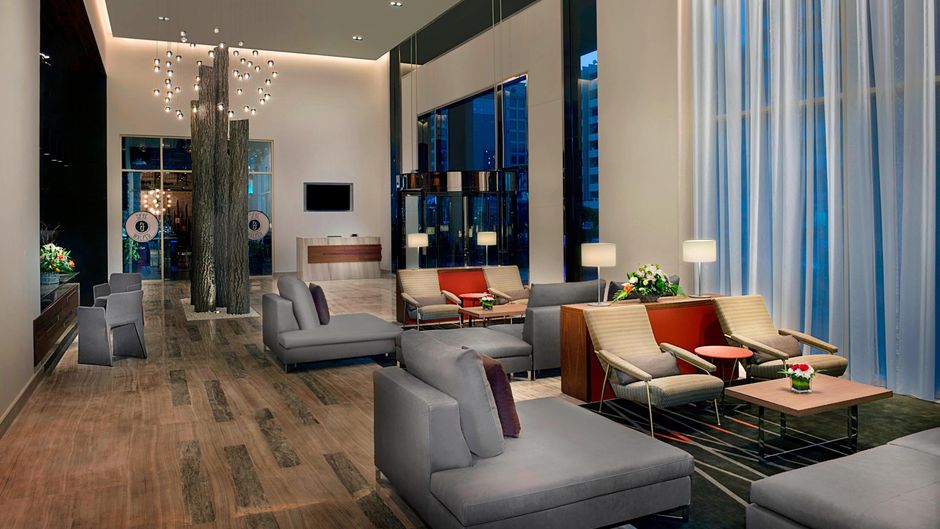 Marriott Exec Apts Dubai Creek Lobby