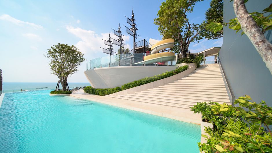 Somerset Pattaya Pool