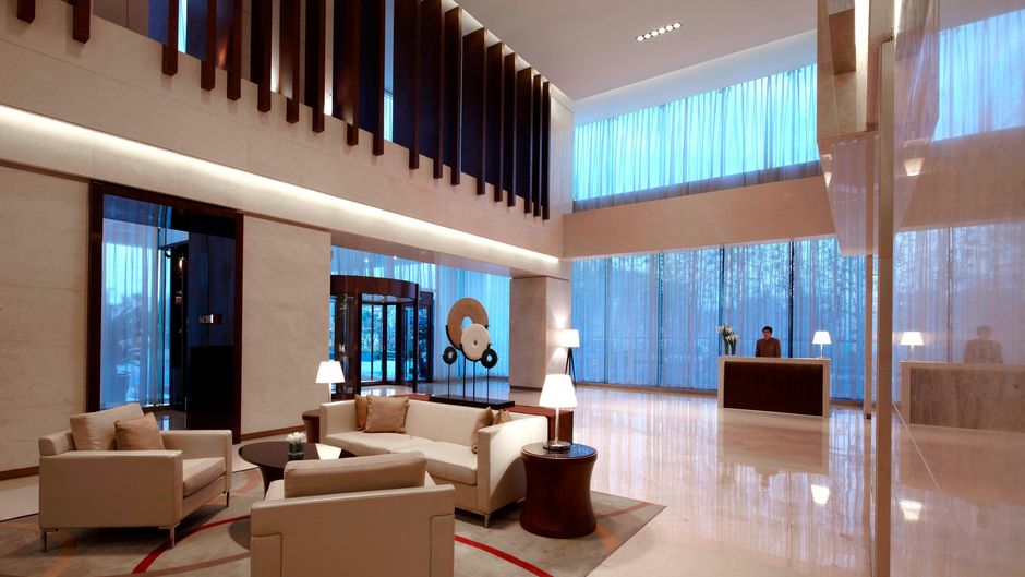Courtyard Jiading Marriott Lobby