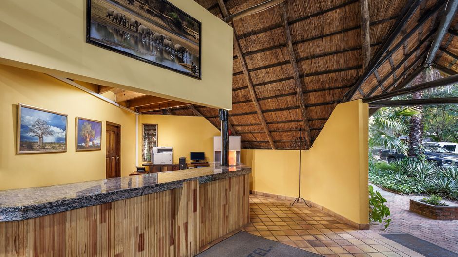 Protea Hotel Safari Lodge Exterior