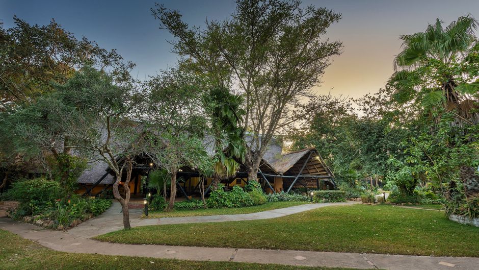 Protea Hotel Safari Lodge Exterior