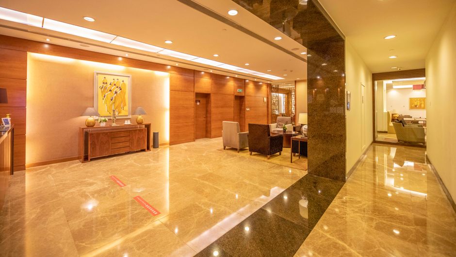 Oakwood Residence Shanghai Lobby