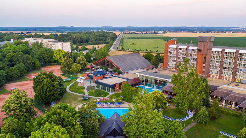 Danubius Thermal & Sport Hotel Buk Exterior