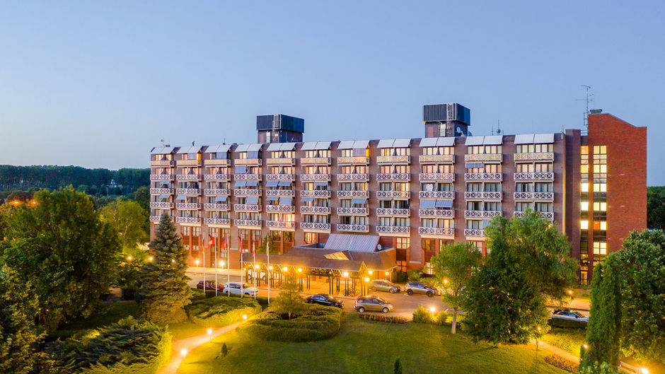 Danubius Thermal & Sport Hotel Buk Exterior