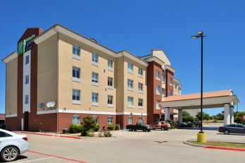 Holiday Inn Express Hotel & Suites