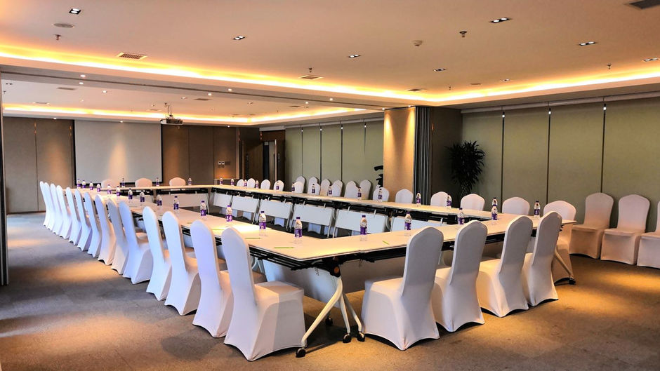 Holiday Inn & Suites High-Tech Zone Meeting
