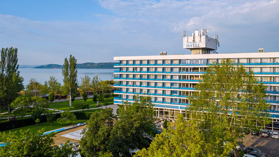 Danubius Hotel Annabella Exterior