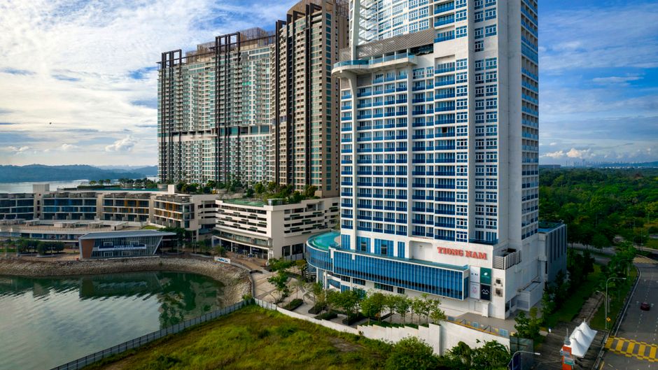 Fraser Place Puteri Harbour Exterior