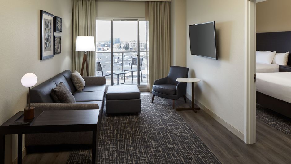 Residence Inn Montreal Airport Suite