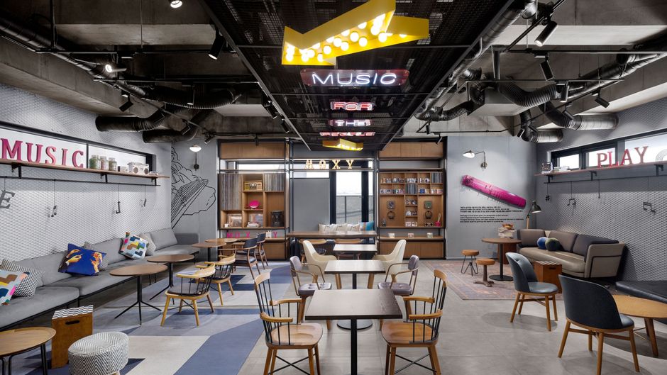 Moxy Seoul Insadong Lobby