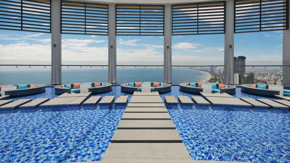 Four Points by Sheraton Danang Pool