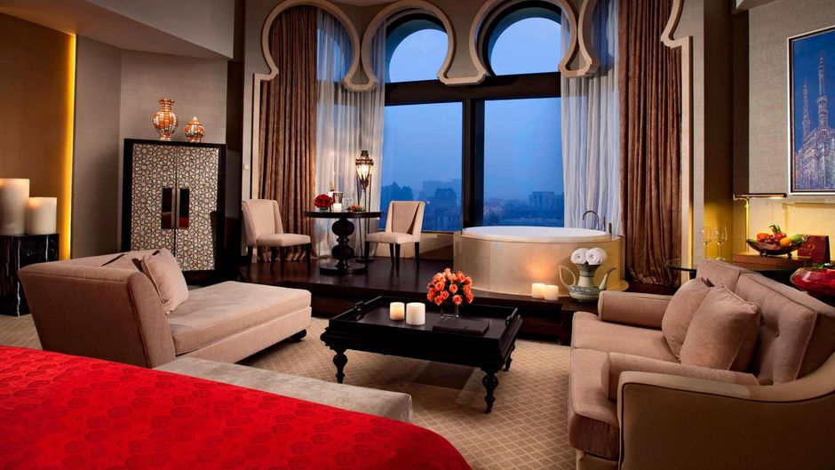 Sheraton Qingyuan Lion Lake Resort Suite
