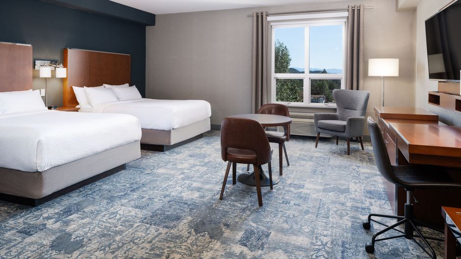 Four Points by Sheraton Victoria Gateway Suite