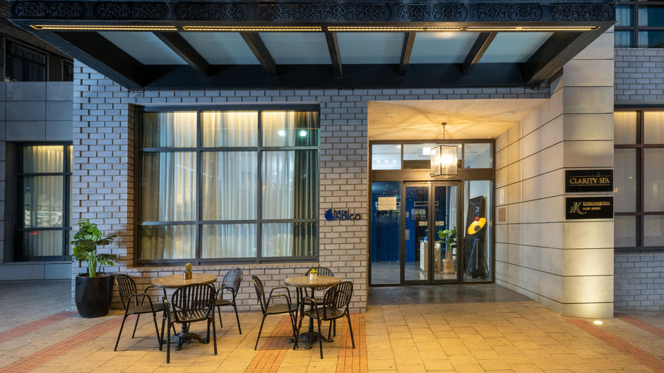 Hotel Indigo Diamond District Exterior